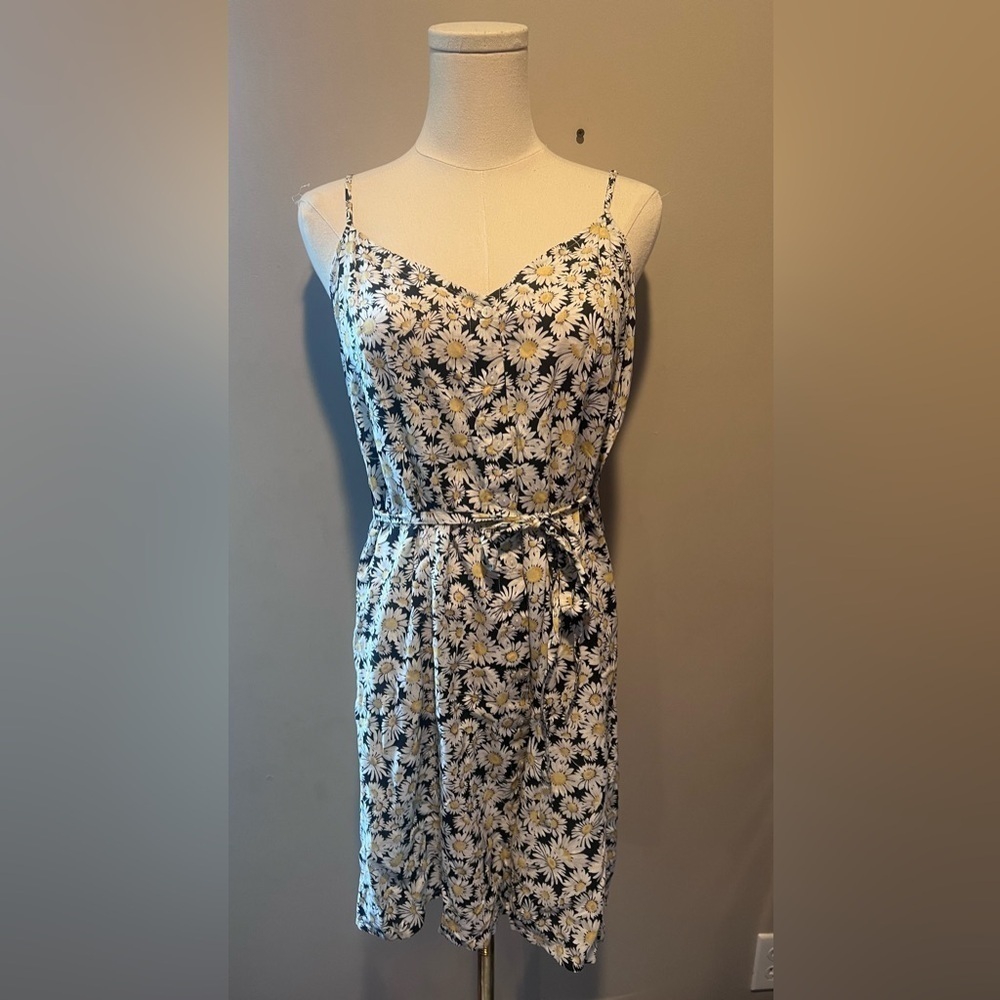 Japna Floral Sleeveless Dress Size Medium NEW